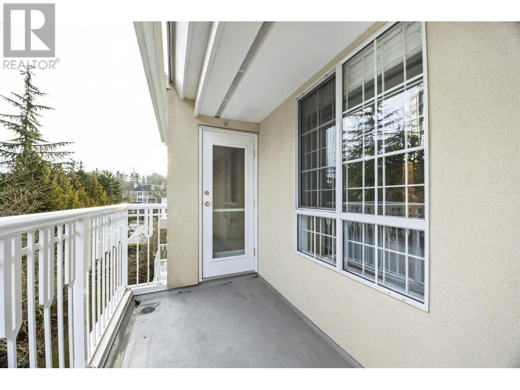 Photo 15 of 427 5835 Hampton Place, Vancouver BC