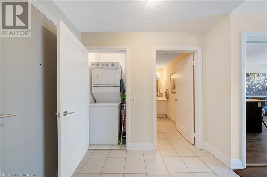 Photo 3 of 16 Concord Place Unit 317, Grimsby ON