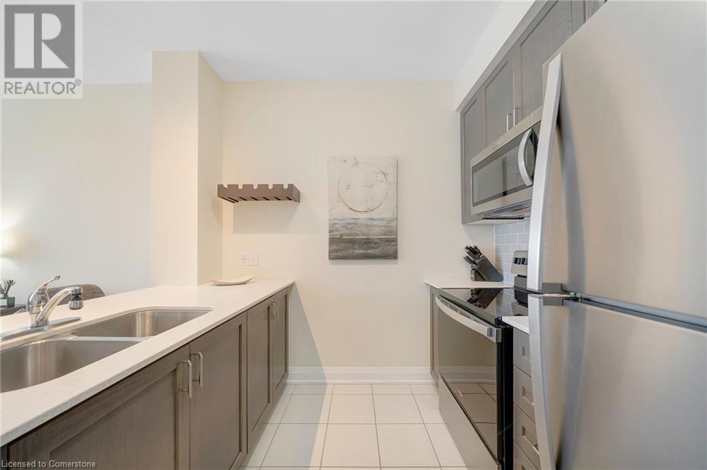 Photo 6 of 16 Concord Place Unit 317, Grimsby ON