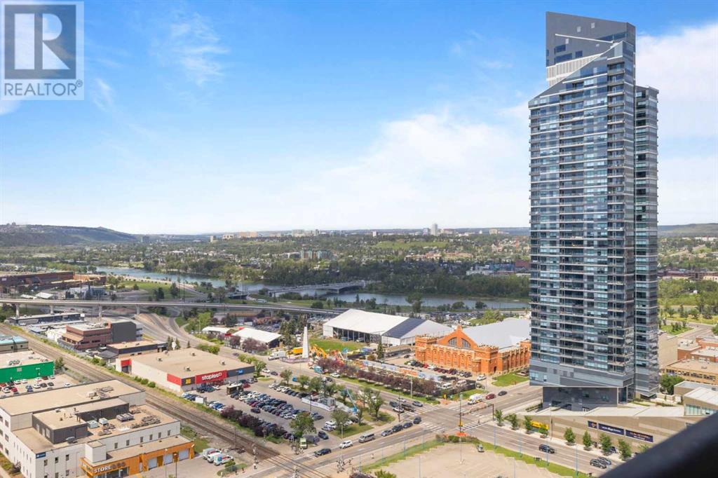 2305, 1053 10 Street SW, Calgary, Alberta
