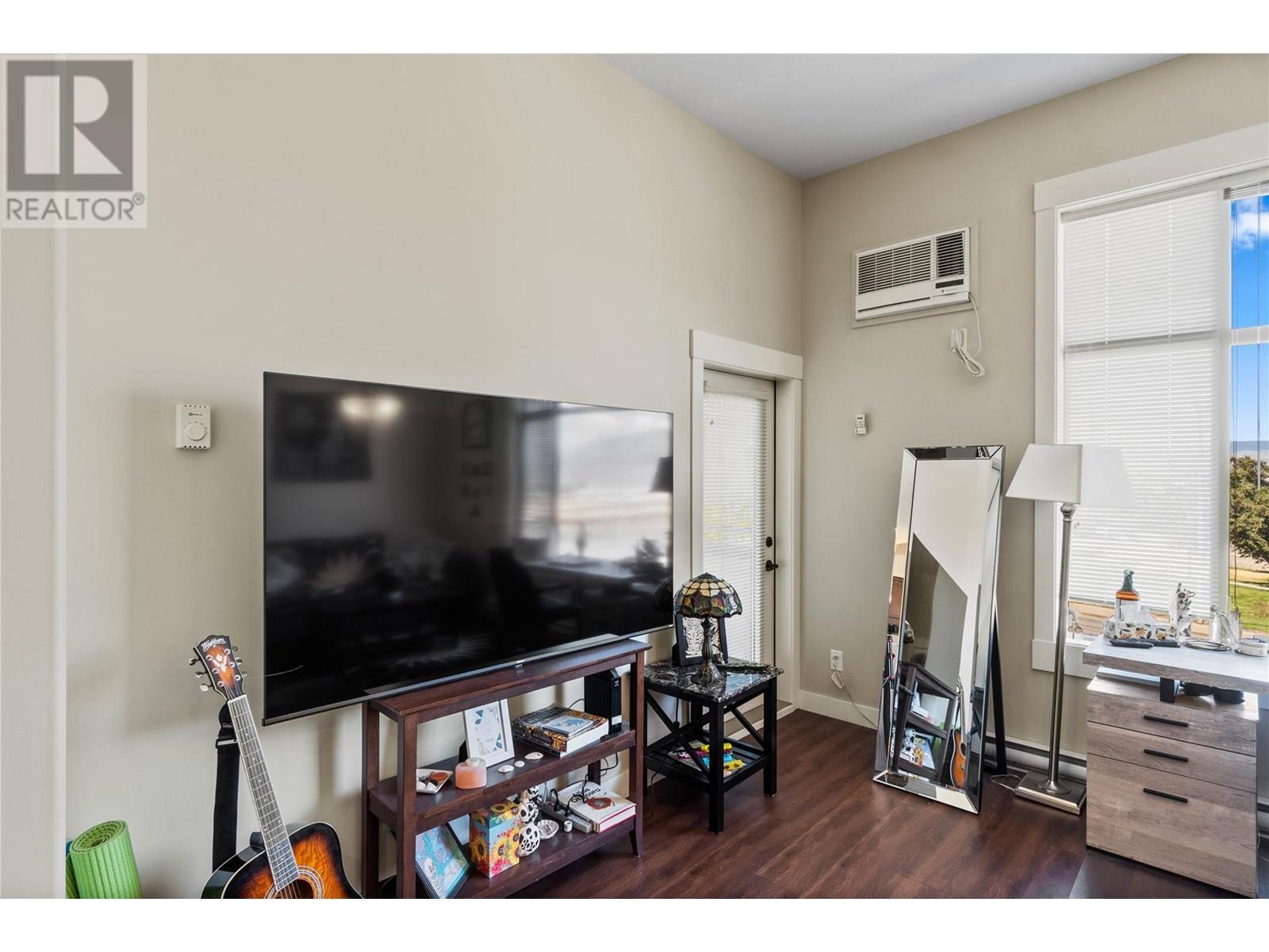 #216 755 MCGILL ROAD - Image 8