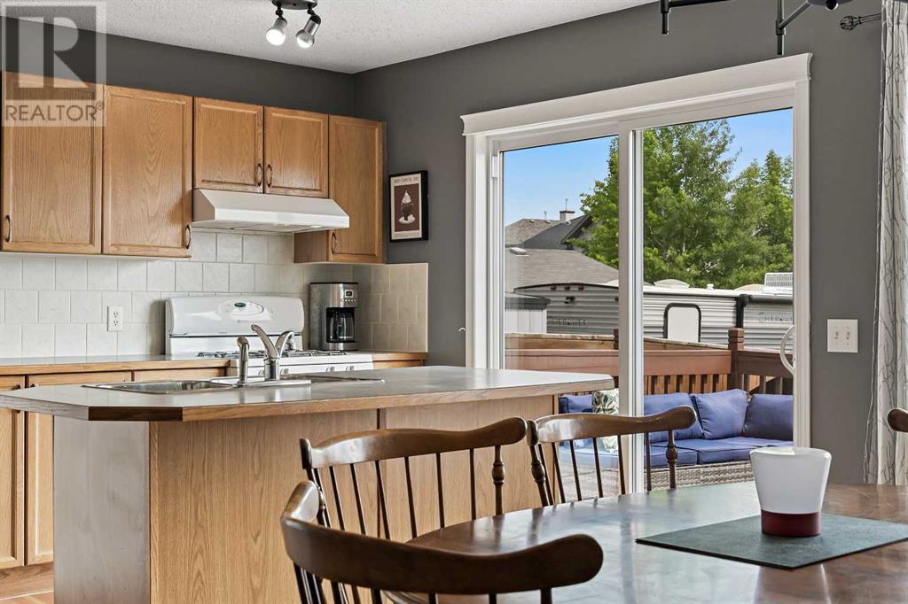 Single Family House for Sale in  Tuscany Drive NW Tuscany Calgary 