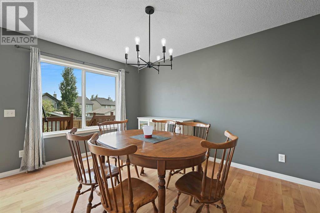 Single Family House for Sale in  Tuscany Drive NW Tuscany Calgary 
