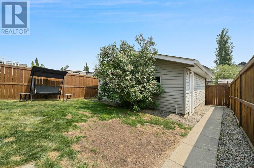 Single Family House for Sale in  Tuscany Drive NW Tuscany Calgary 
