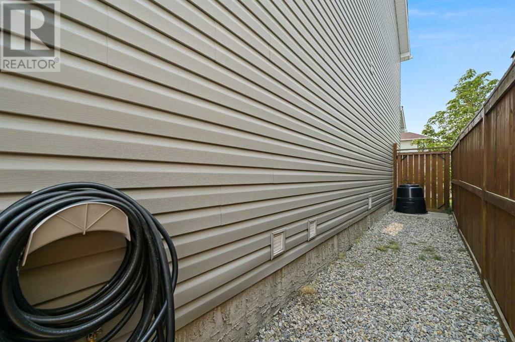 Single Family House for Sale in  Tuscany Drive NW Tuscany Calgary 