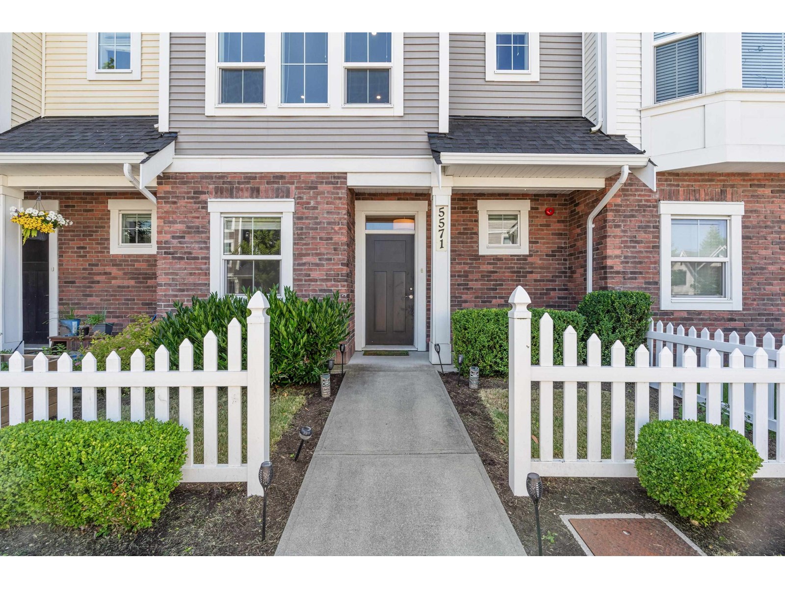 Photo 35 of 5571 Driftwood Street Sardis South, Chilliwack BC
