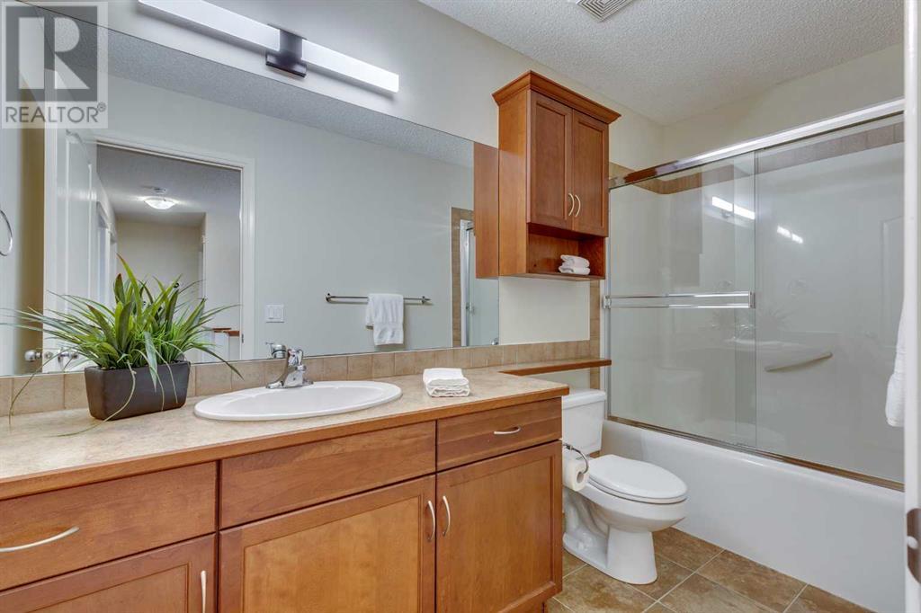 Single Family House for Sale in  Cranridge Heights SE Cranston Calgary 