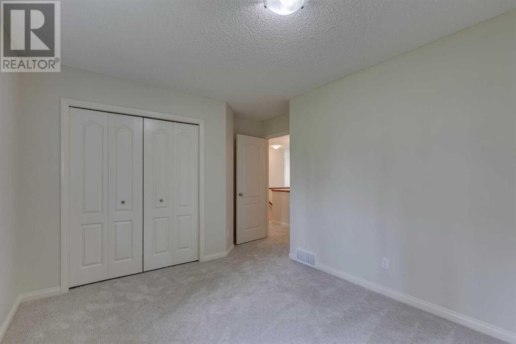 Single Family House for Sale in  Cranridge Heights SE Cranston Calgary 
