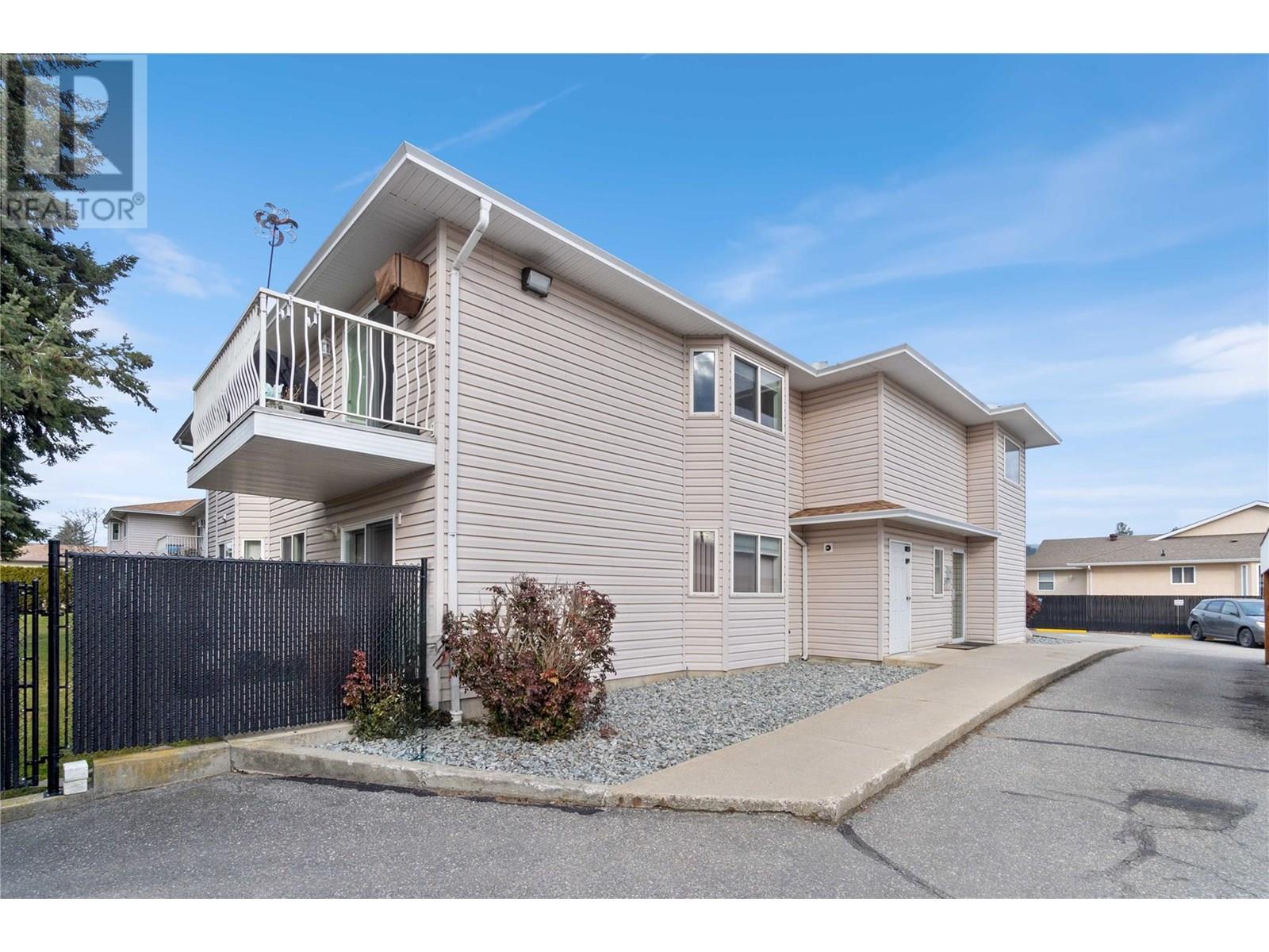 210 211 Kildonan Avenue, Enderby