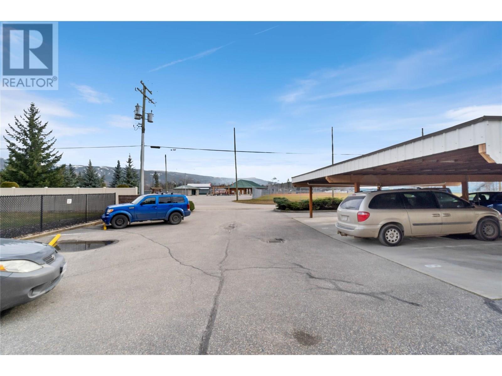 210 211 Kildonan Avenue, Enderby