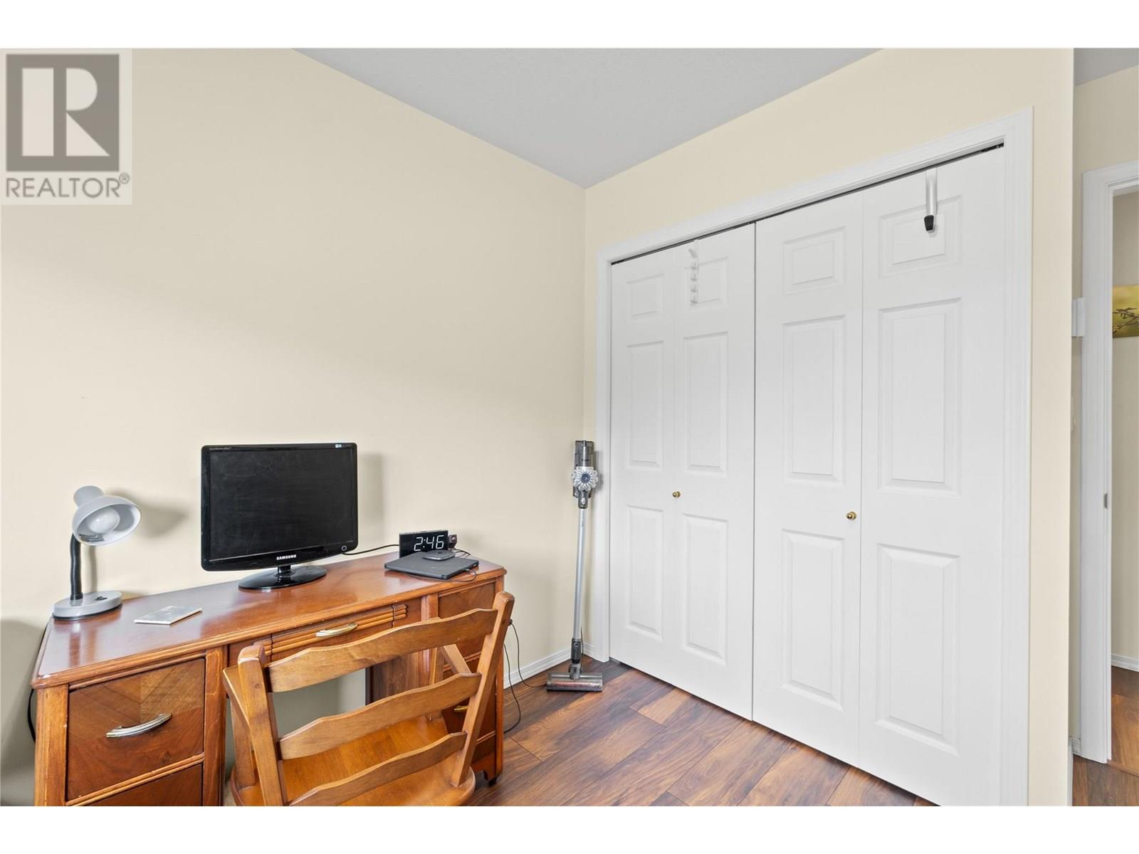 210 211 Kildonan Avenue, Enderby