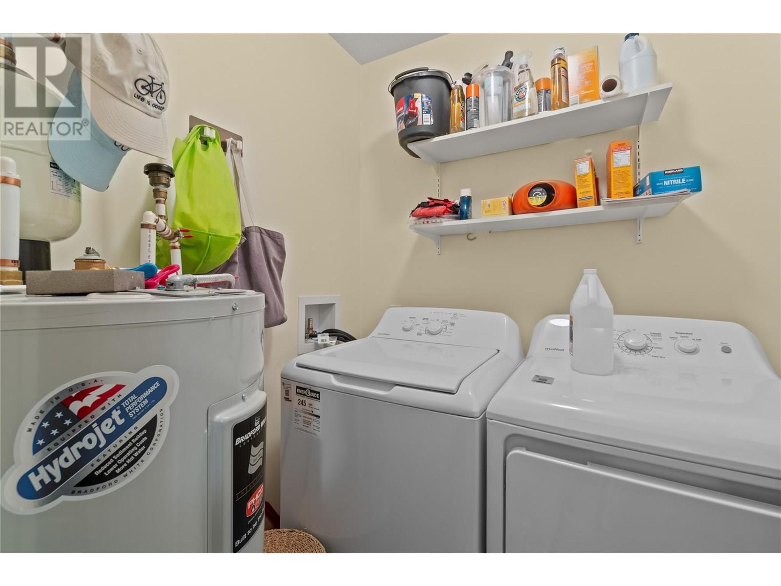 210 211 Kildonan Avenue, Enderby