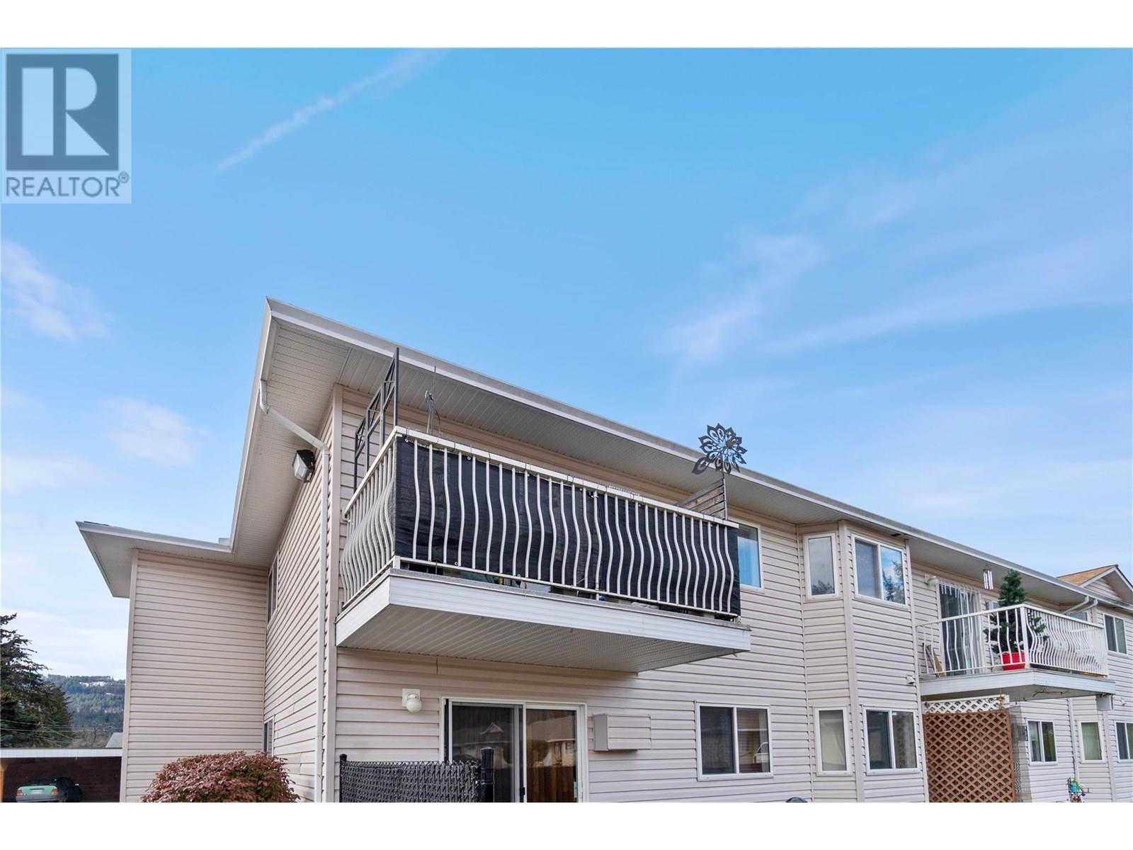 210 211 Kildonan Avenue, Enderby