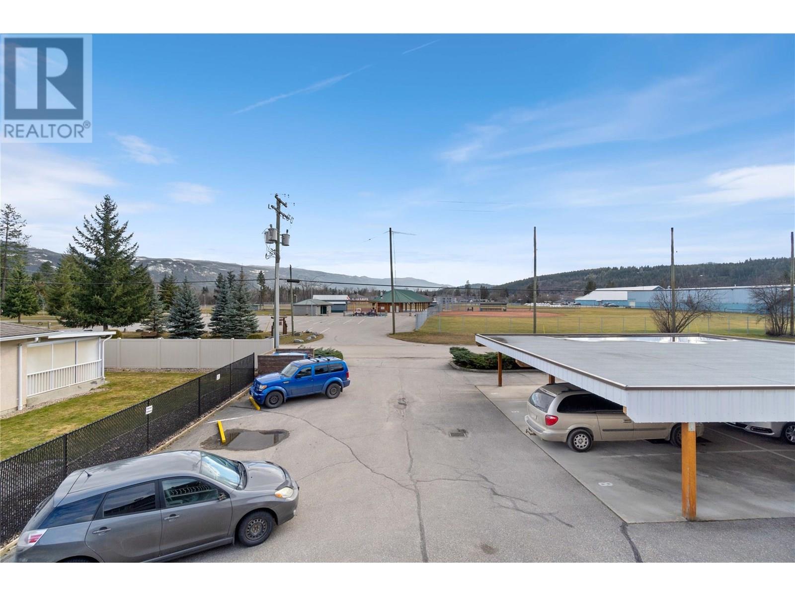 210 211 Kildonan Avenue, Enderby