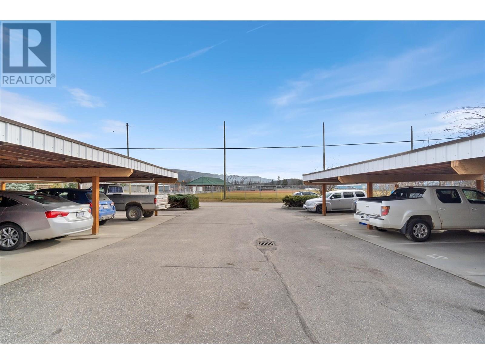 210 211 Kildonan Avenue, Enderby