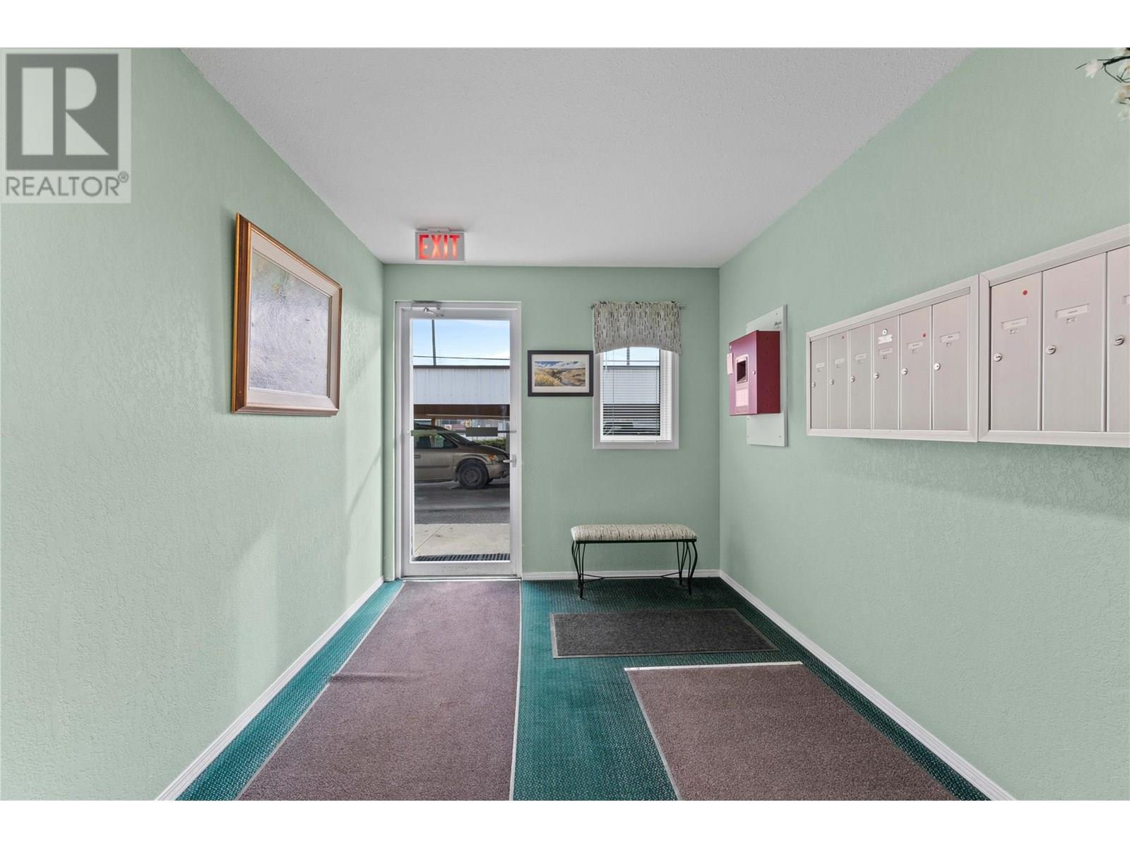 210 211 Kildonan Avenue, Enderby