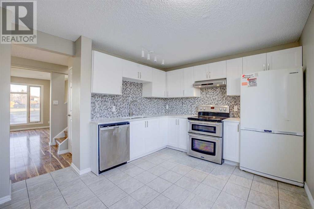 Single Family House for Sale in  Erin Woods Drive SE Erin Woods Calgary 
