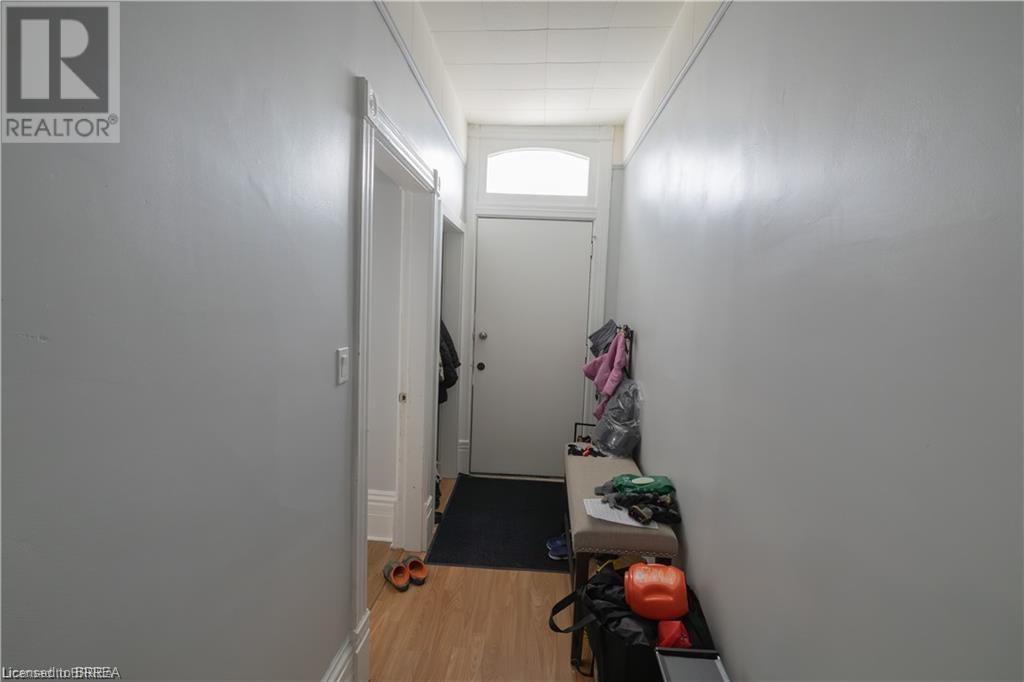 Photo 5 of 66 Eagle Avenue, Brantford ON