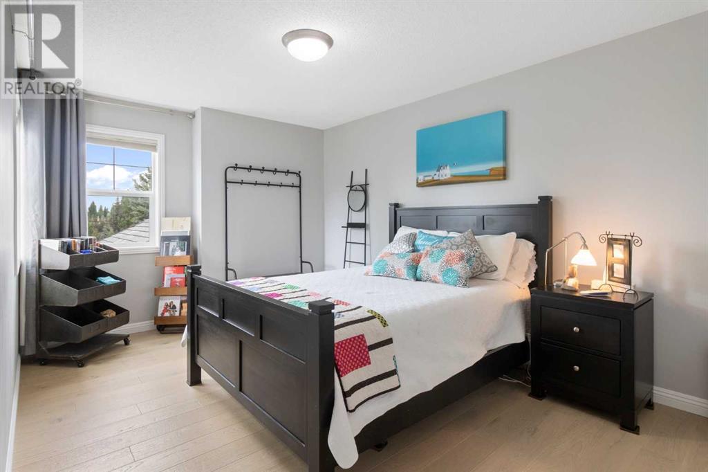 Single Family House for Sale in  Cranleigh Park SE Cranston Calgary 