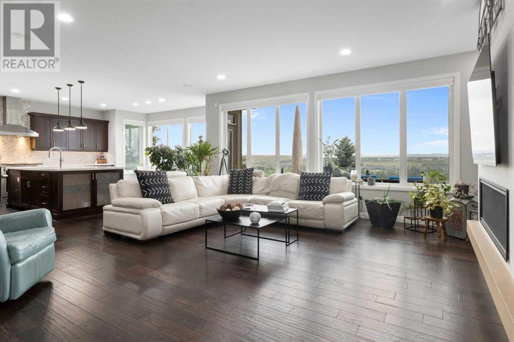 Single Family House for Sale in  Cranleigh Park SE Cranston Calgary 