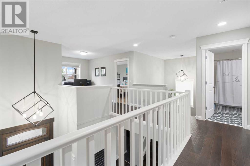 Single Family House for Sale in  Cranleigh Park SE Cranston Calgary 