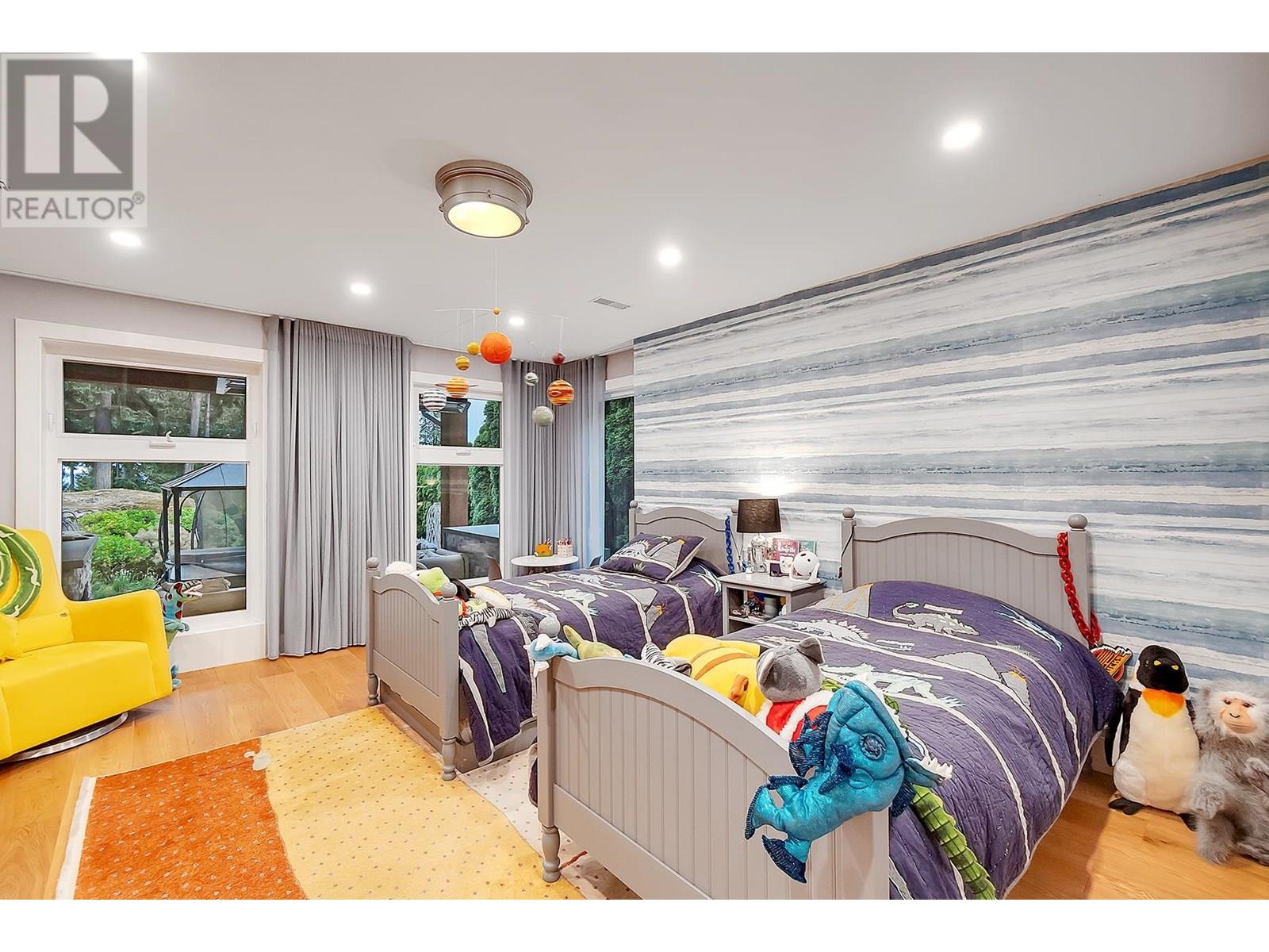 3706 SOUTHRIDGE PLACE, West Vancouver