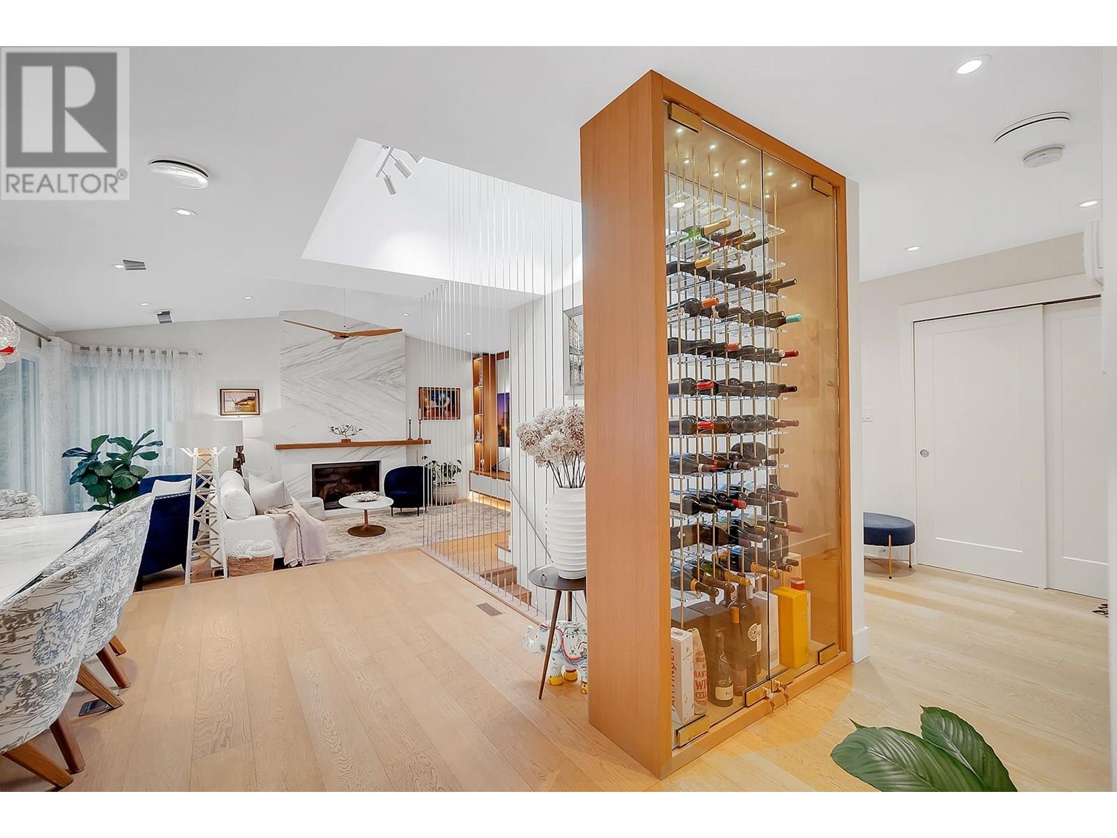 3706 SOUTHRIDGE PLACE, West Vancouver