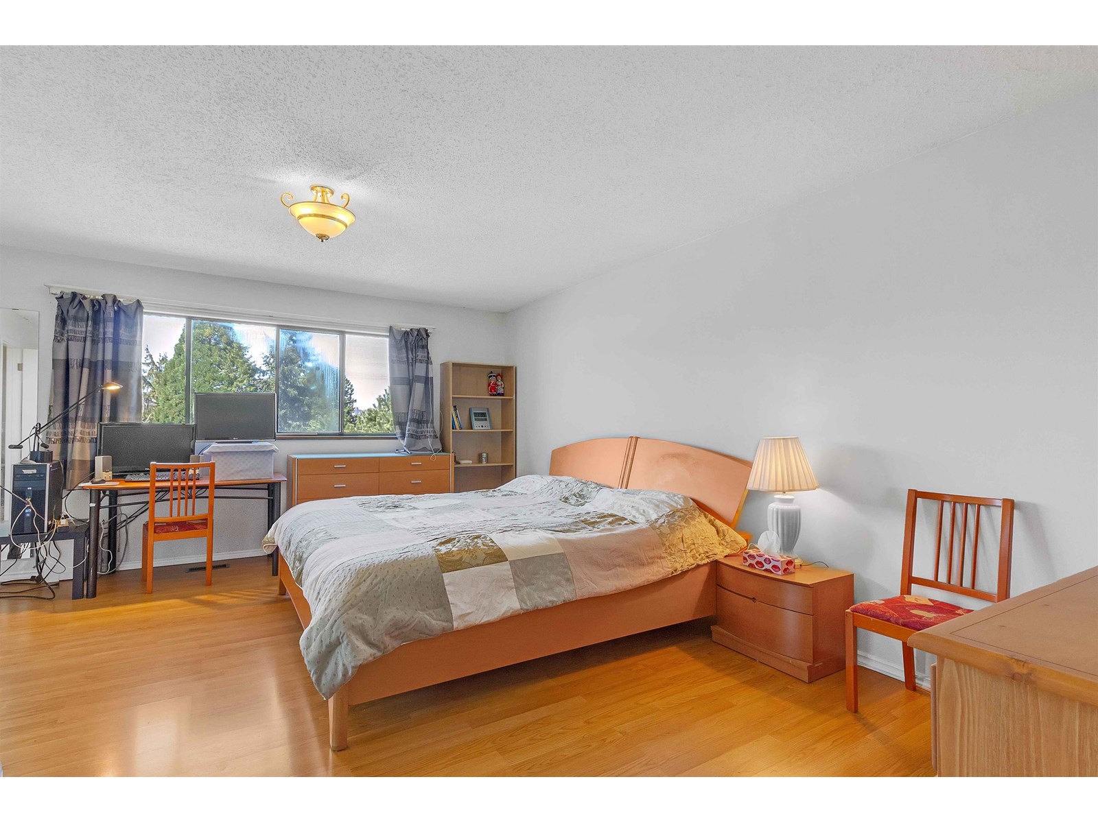 Photo 23 of 11331 136 Street, Surrey BC