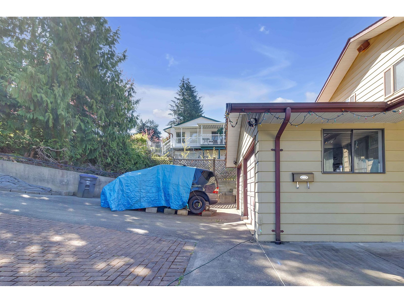 Photo 39 of 11331 136 Street, Surrey BC