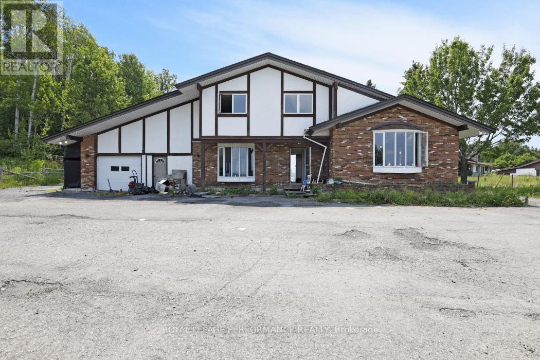 Photo 7 of 1016 Old Montreal Road, Ottawa ON