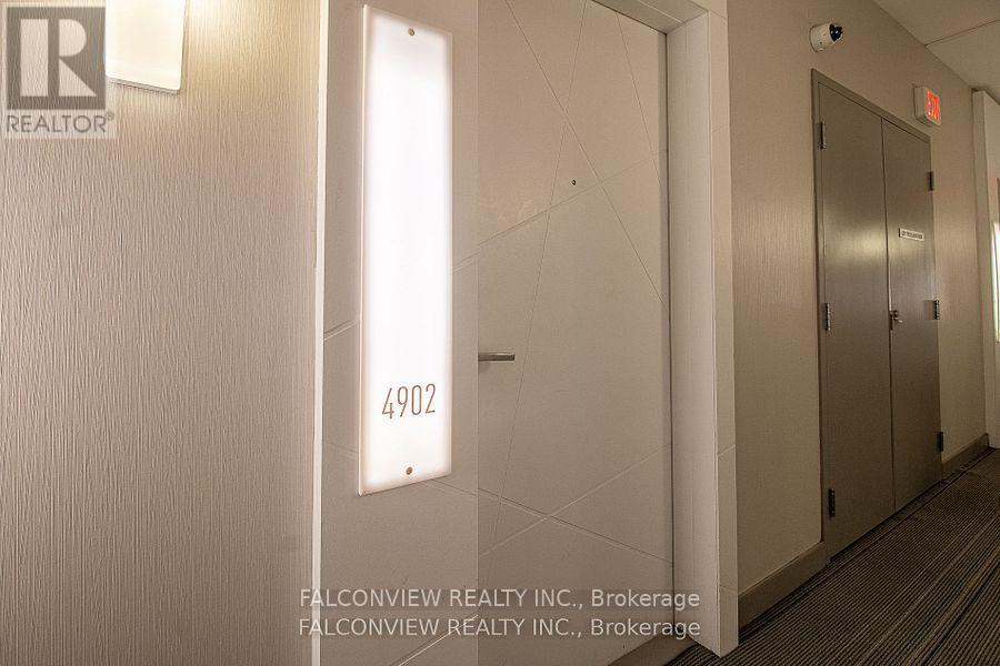 Photo 11 of 4902 12 York Street, Toronto ON