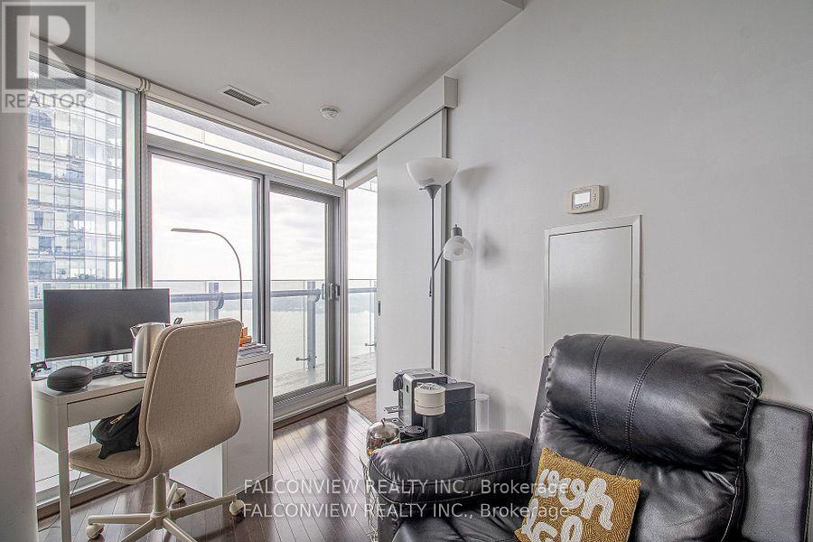 Photo 18 of 4902 12 York Street, Toronto ON