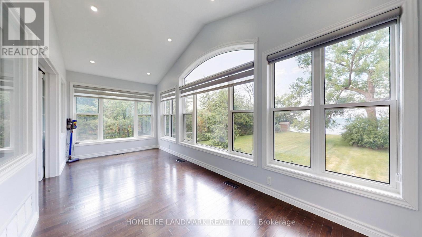 Photo 16 of 1662 Lakeshore Drive, Ramara ON