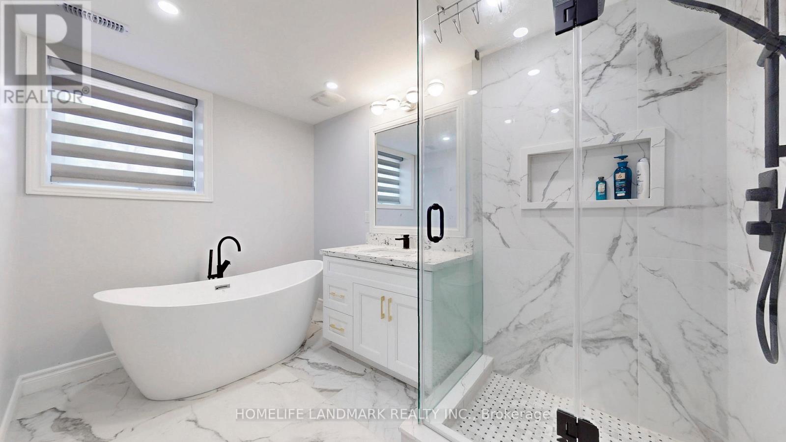Photo 26 of 1662 Lakeshore Drive, Ramara ON