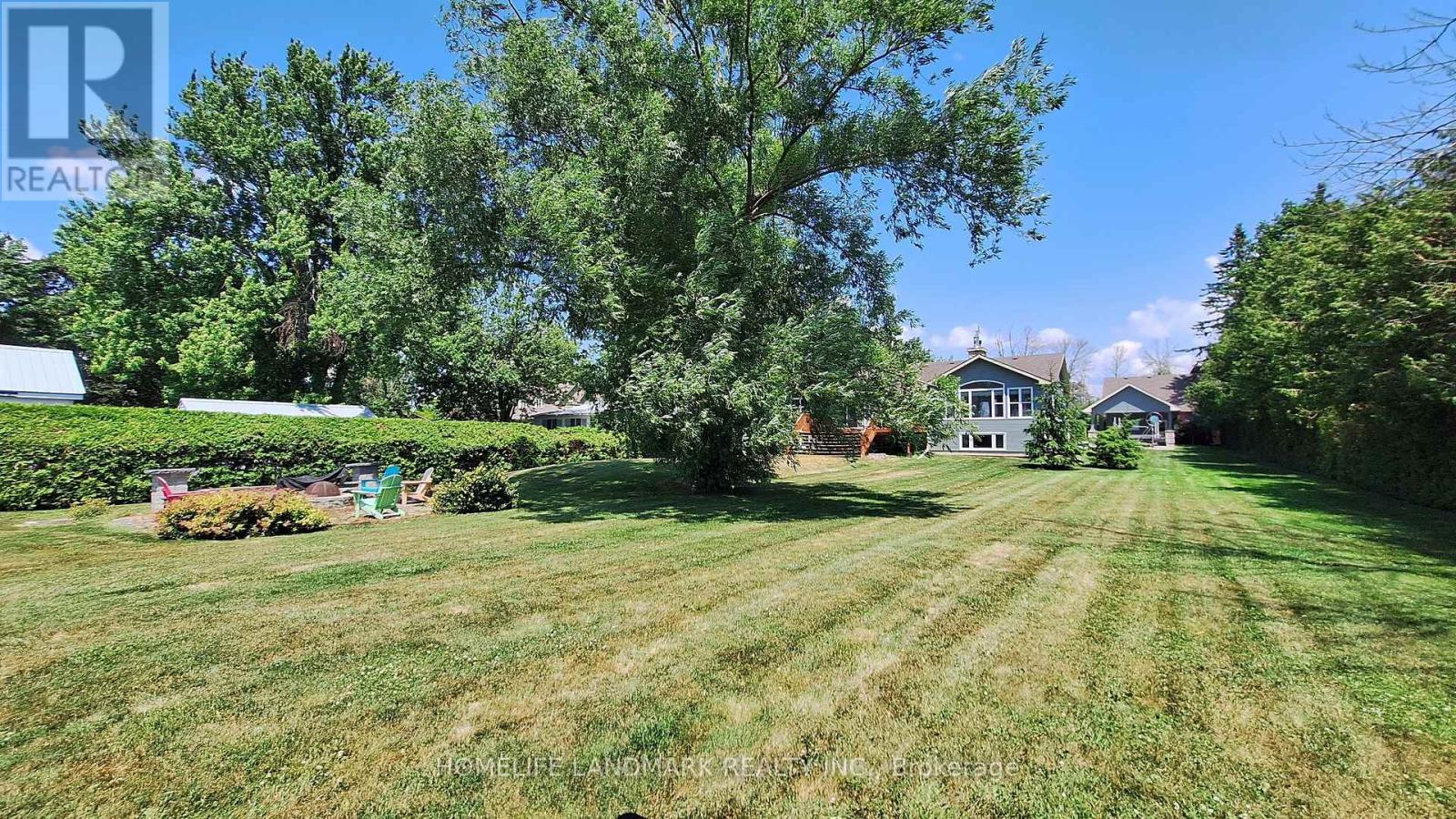Photo 37 of 1662 Lakeshore Drive, Ramara ON
