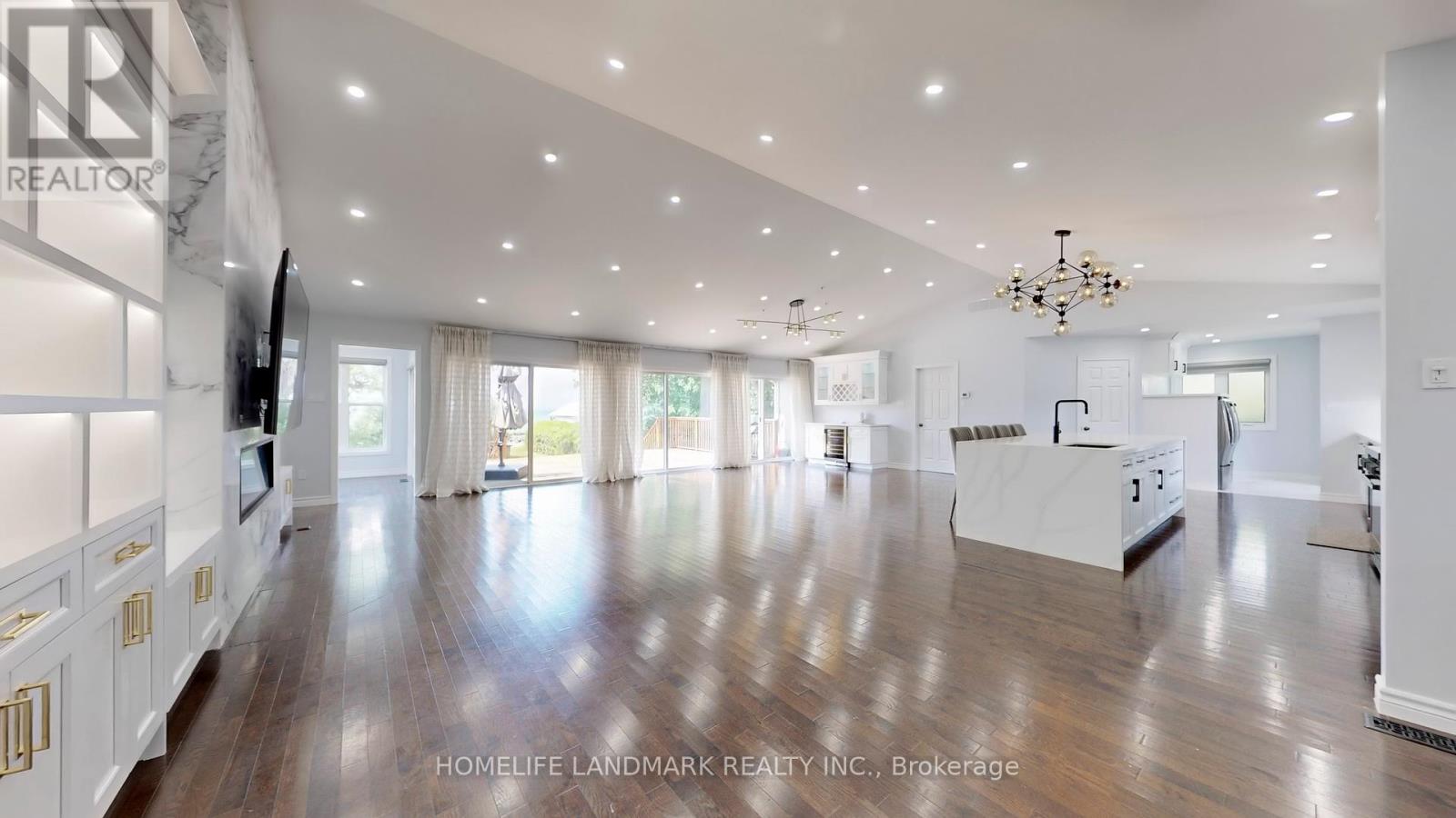 Photo 6 of 1662 Lakeshore Drive, Ramara ON