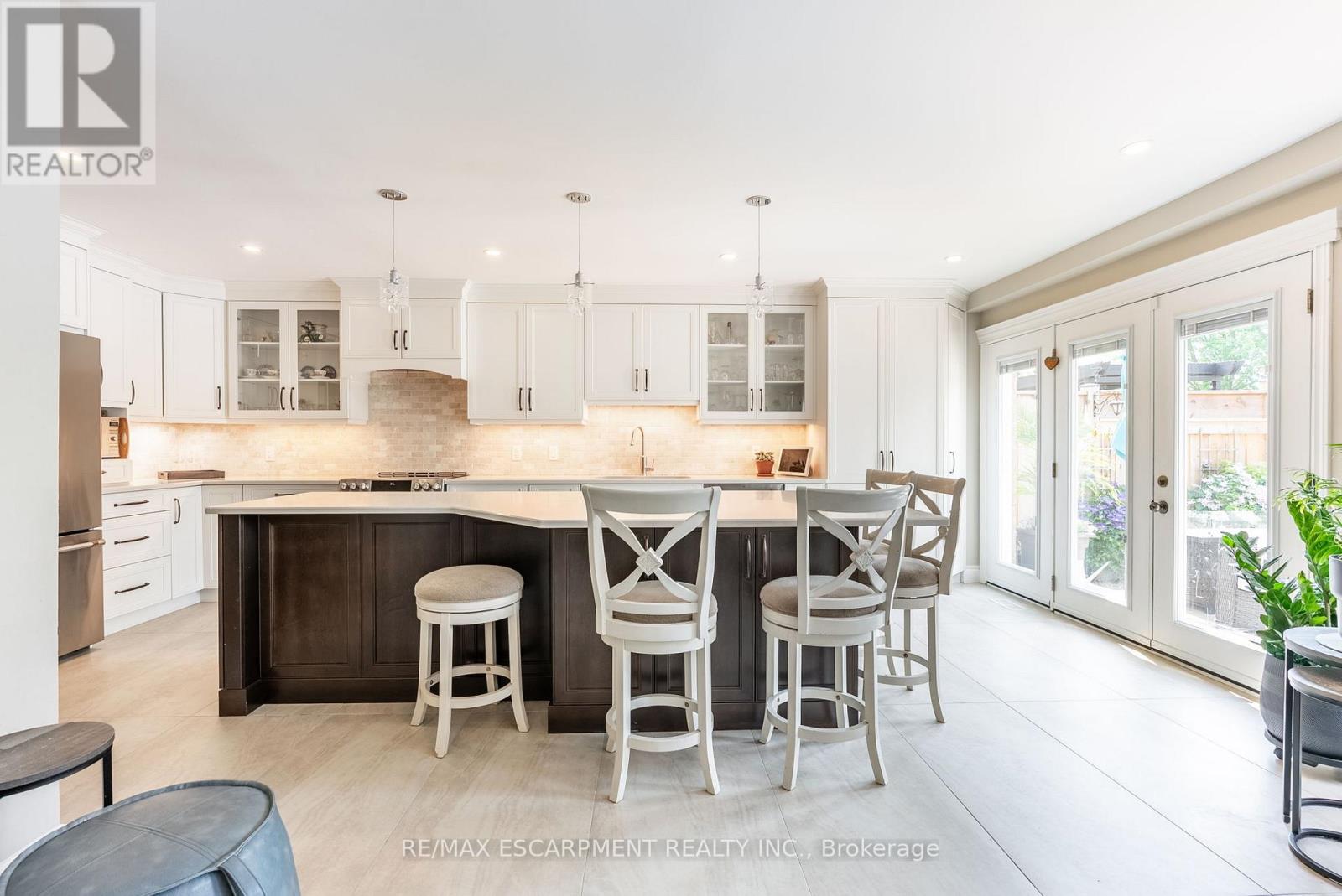 Photo 16 of 40 Premier Road, Hamilton ON