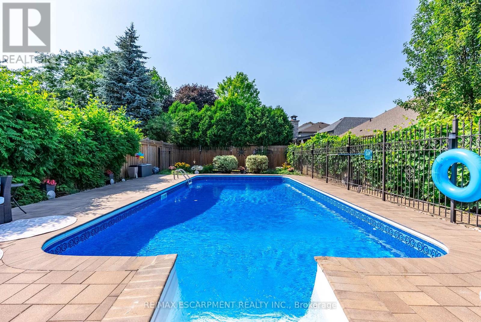 Photo 45 of 40 Premier Road, Hamilton ON