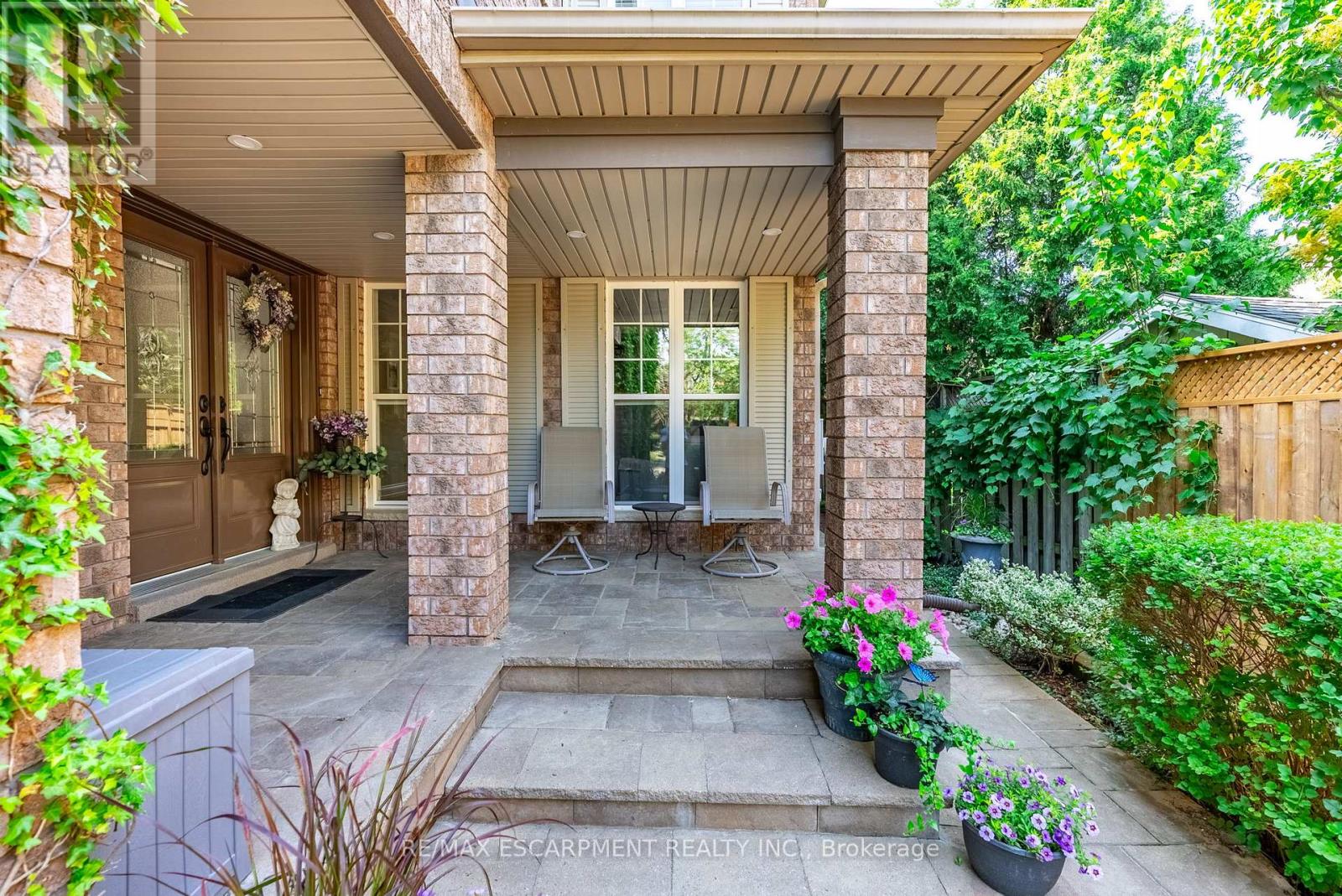 Photo 39 of 40 Premier Road, Hamilton ON