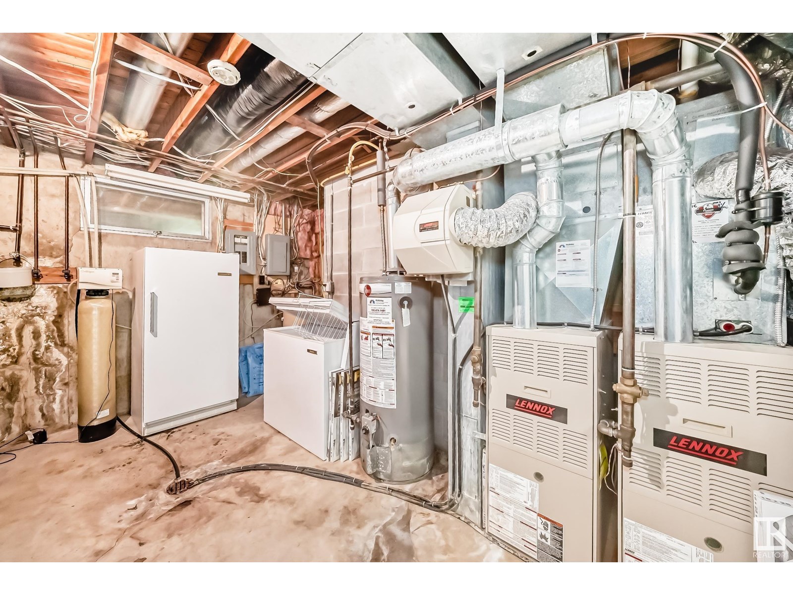 Photo 51 of 114 Fairway Dr Nw, Edmonton AB