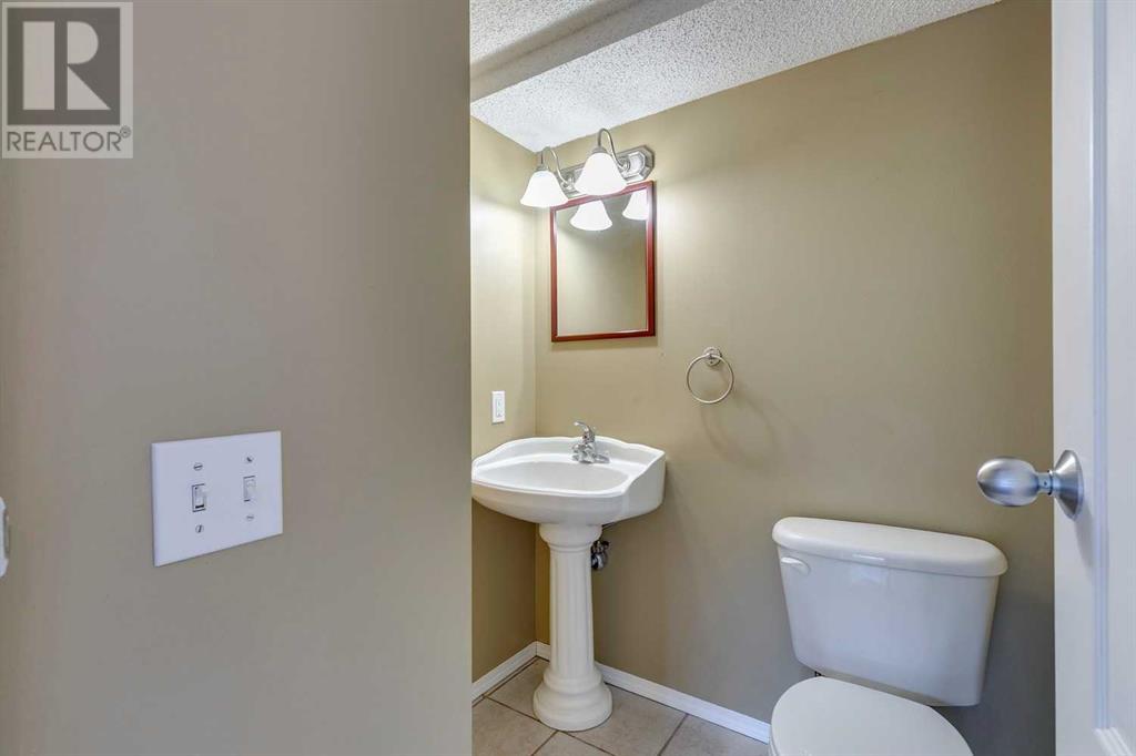 Single Family House for Sale in   Shawnessy Drive SW Shawnessy Calgary 