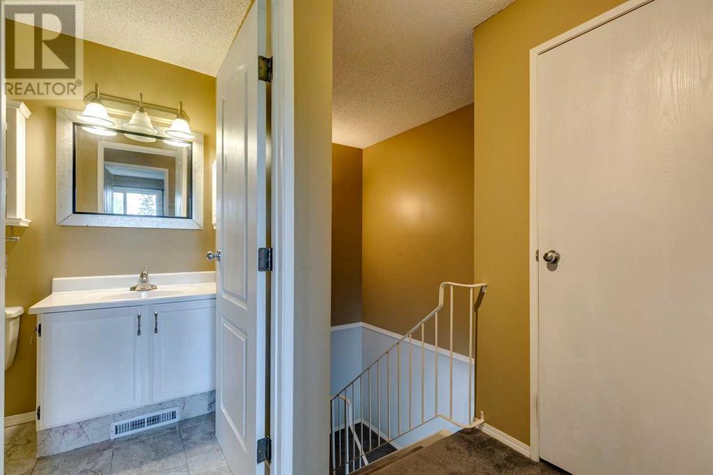 Single Family House for Sale in   Shawnessy Drive SW Shawnessy Calgary 