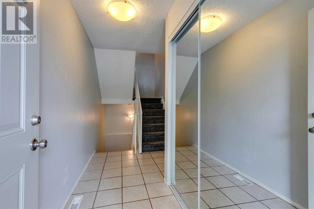 Single Family House for Sale in   Shawnessy Drive SW Shawnessy Calgary 