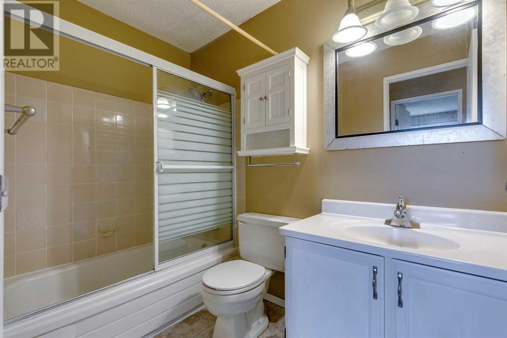 Single Family House for Sale in   Shawnessy Drive SW Shawnessy Calgary 