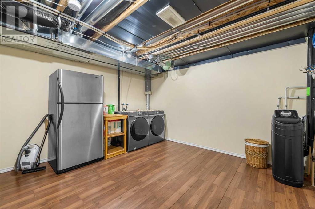 Single Family House for Sale in  Toscana Gardens NW Tuscany Calgary 