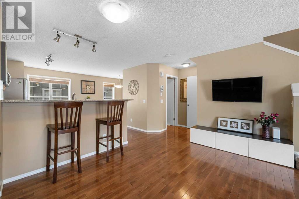 Single Family House for Sale in  Toscana Gardens NW Tuscany Calgary 