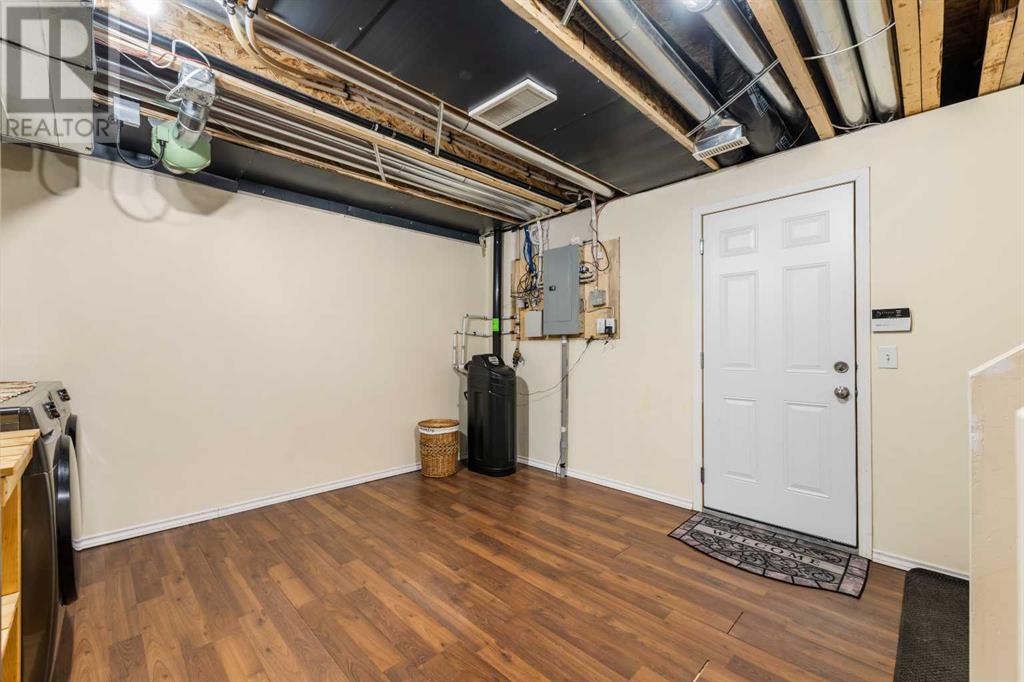 Single Family House for Sale in  Toscana Gardens NW Tuscany Calgary 