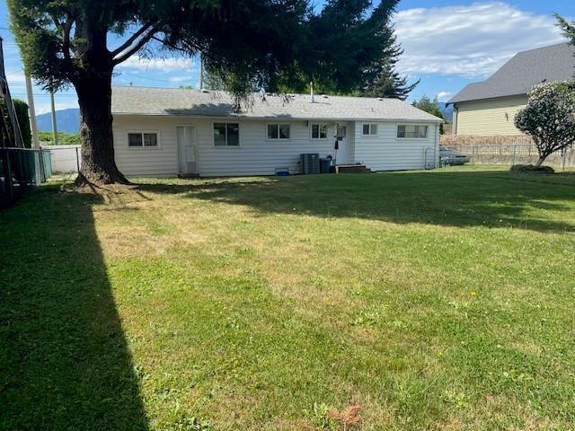 Photo 3 of 6442 Evans Road Sardis South, Chilliwack BC