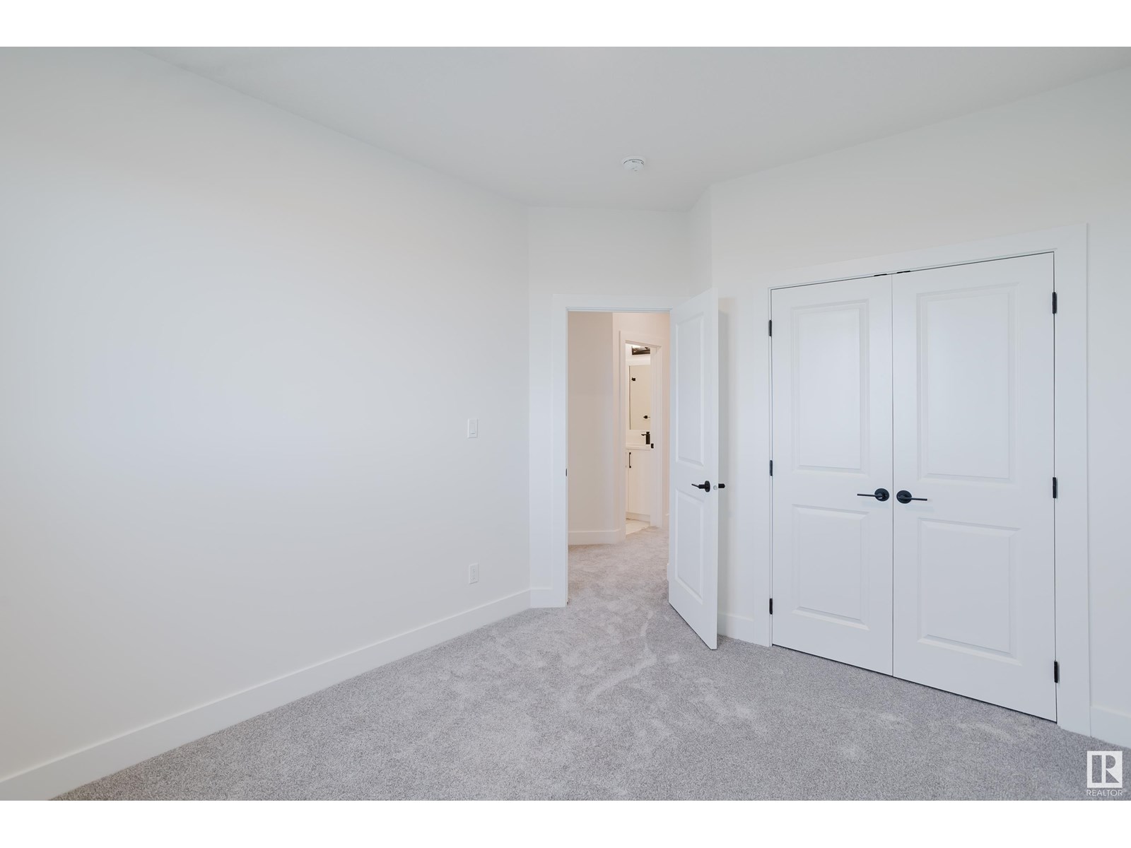 Photo 30 of 18903 24 Av Nw, Edmonton AB