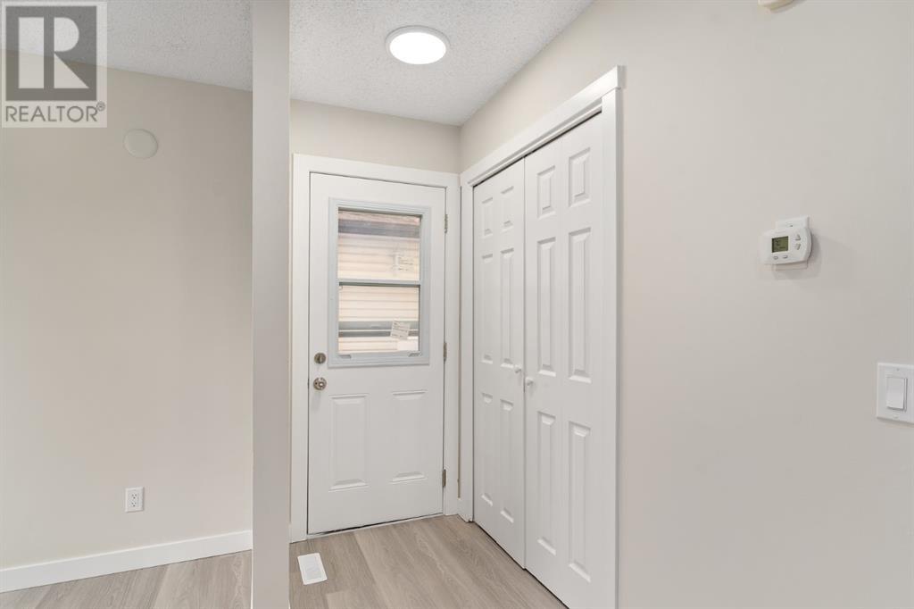 Single Family House for Sale in  Whitworth Way NE Whitehorn Calgary 
